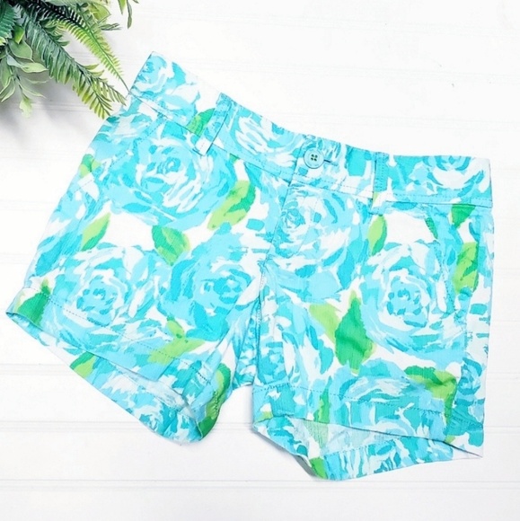 Lilly Pulitzer Pants - 🎉Lilly Pulitzer Teal Green Rose Callahan Shorts🎉